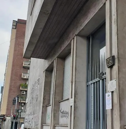 Up&down Milan