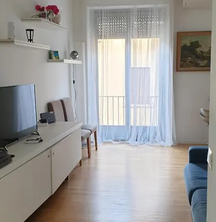 Apartment Up&down